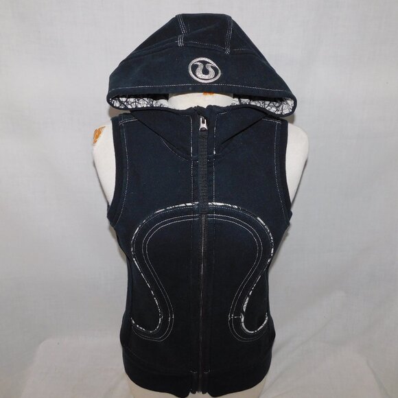 Lululemon Limited Edition Womens 6 Black Scuba Hoodie Vest **READ - Picture 1 of 11